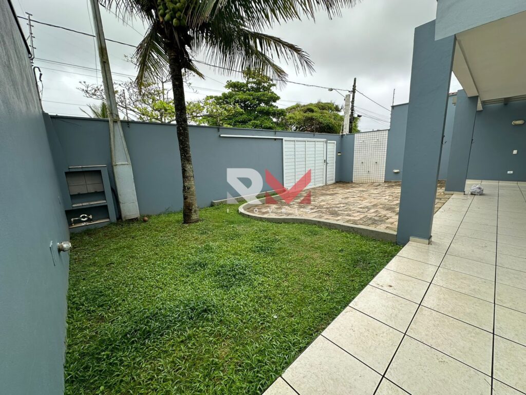 Lindo sobrado pé na areia, com 4 dormitórios em bairro nobre – Itanhaém/SP