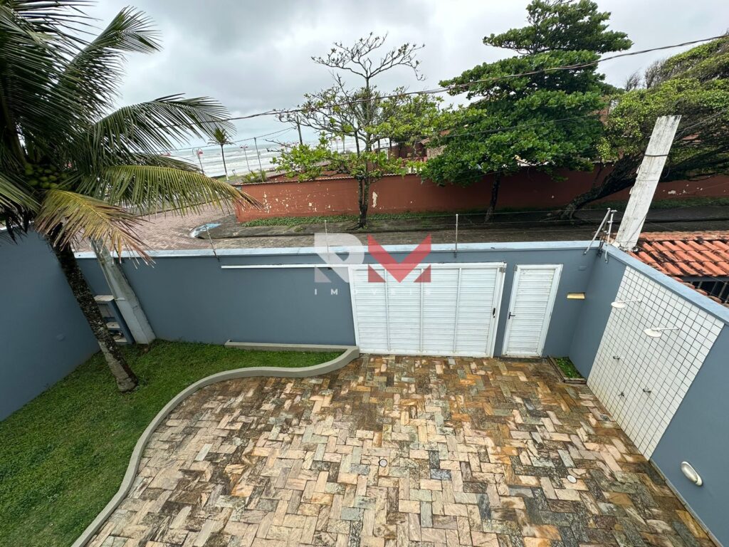 Lindo sobrado pé na areia, com 4 dormitórios em bairro nobre – Itanhaém/SP