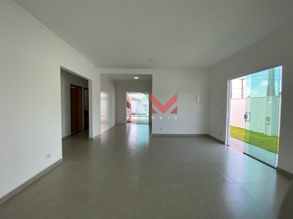 Casa com piscina apenas 500 metros da praia, no bairro Bopiranga – Itanhaém/SP!!!