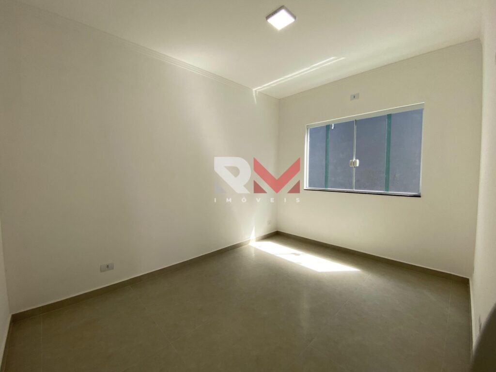 Casa com piscina apenas 500 metros da praia, no bairro Bopiranga – Itanhaém/SP!!!