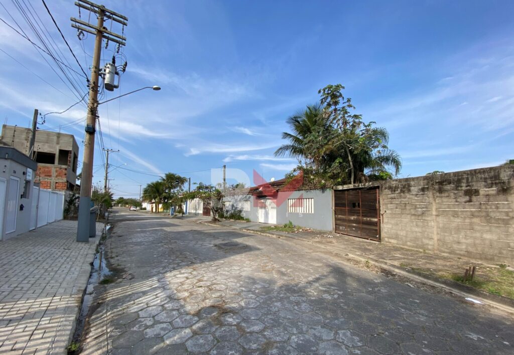 Terreno para condominio na praia no bairro Bal. Beatriz em Itanhaém/SP