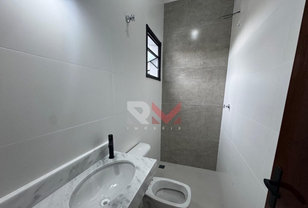 Casa lado praia com piscina na Praia dos Sonhos em Itanhaém/SP