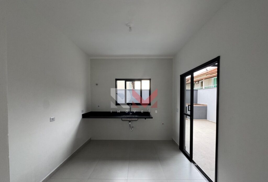 Casa lado praia com piscina na Praia dos Sonhos em Itanhaém/SP