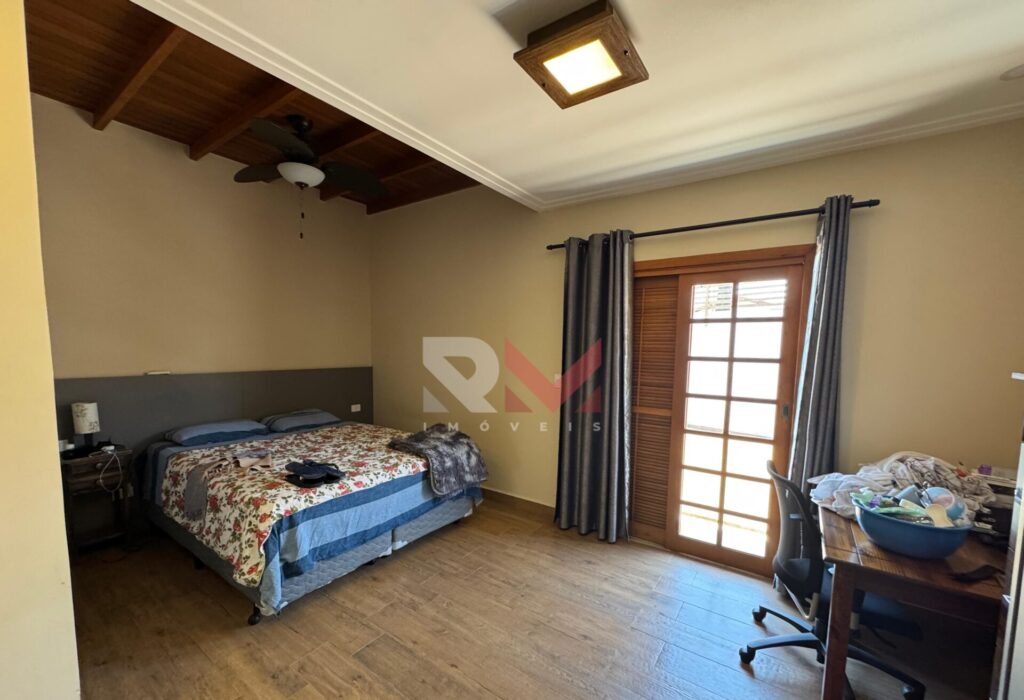 Casa porteira fechada com piscina próximo a praia no bairro Praia dos Sonhos – Itanhaém/SP.
