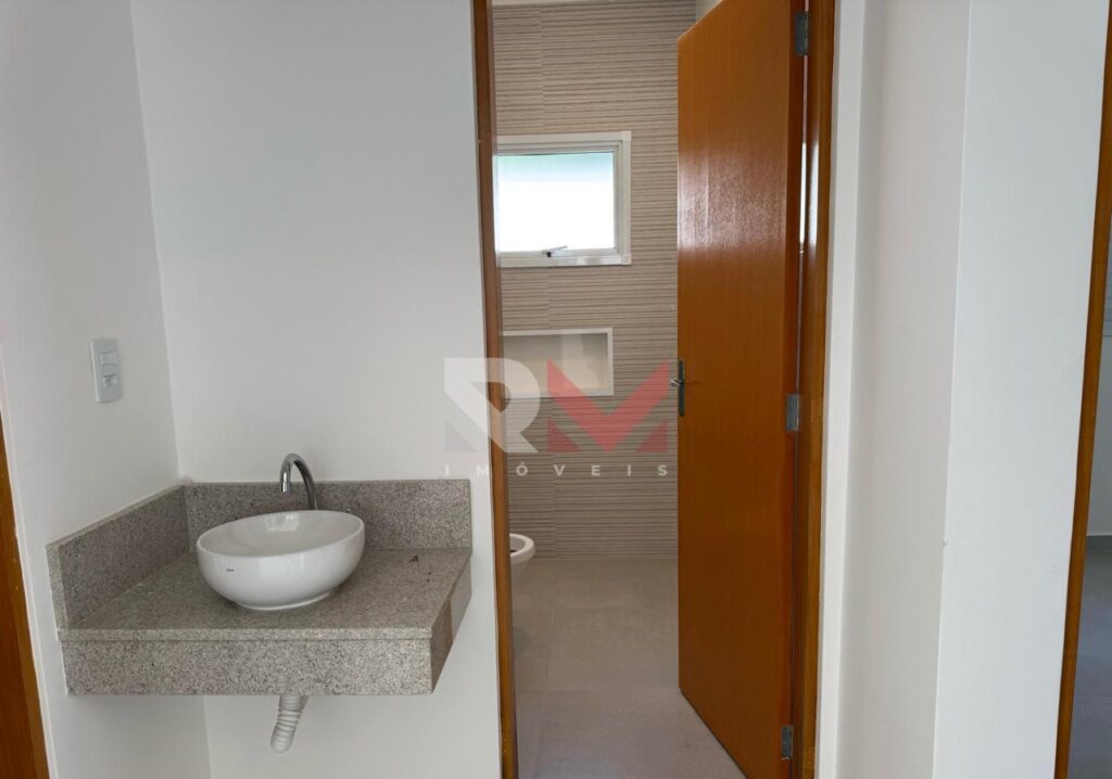 Casa nova com piscina no bairro Santa Julia na cidade de Itanhaém/SP