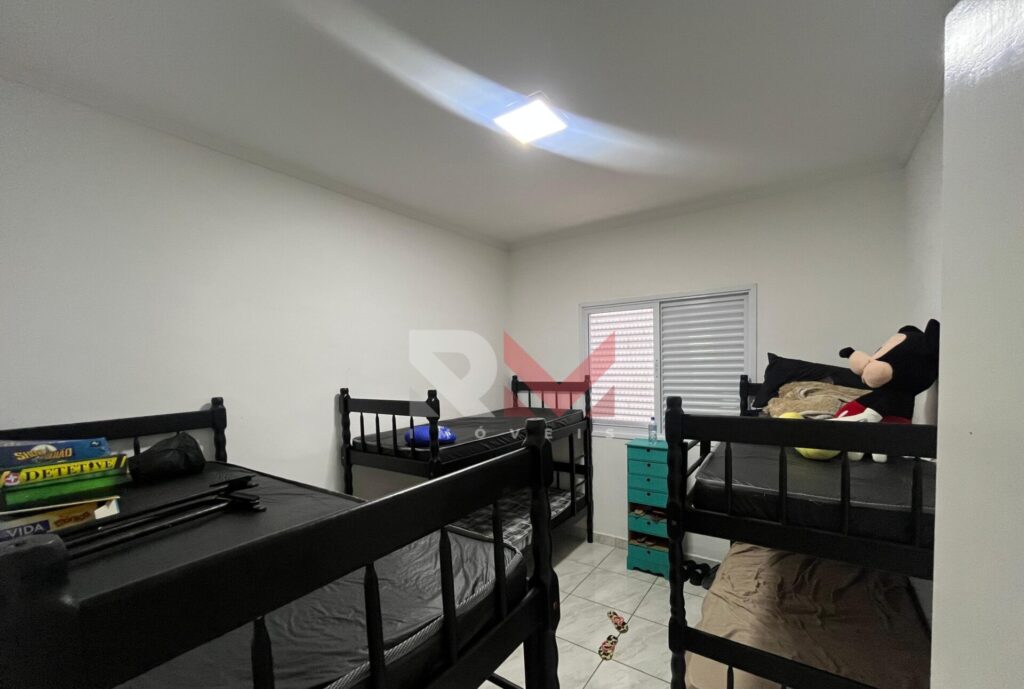 Casa no bairro Campos Elíseos lado praia Itanhaém/SP