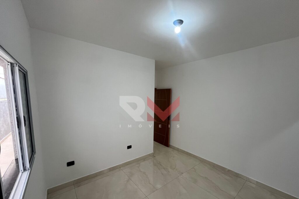 Casa com piscina no bairro Satélite em Itanhaém/SP