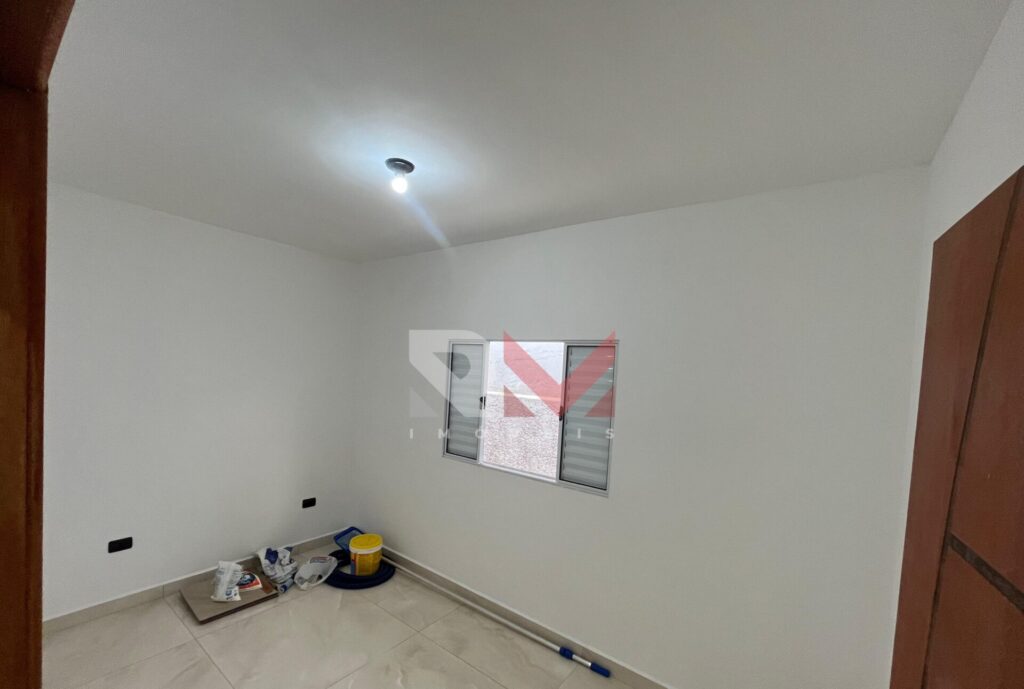 Casa com piscina no bairro Satélite em Itanhaém/SP