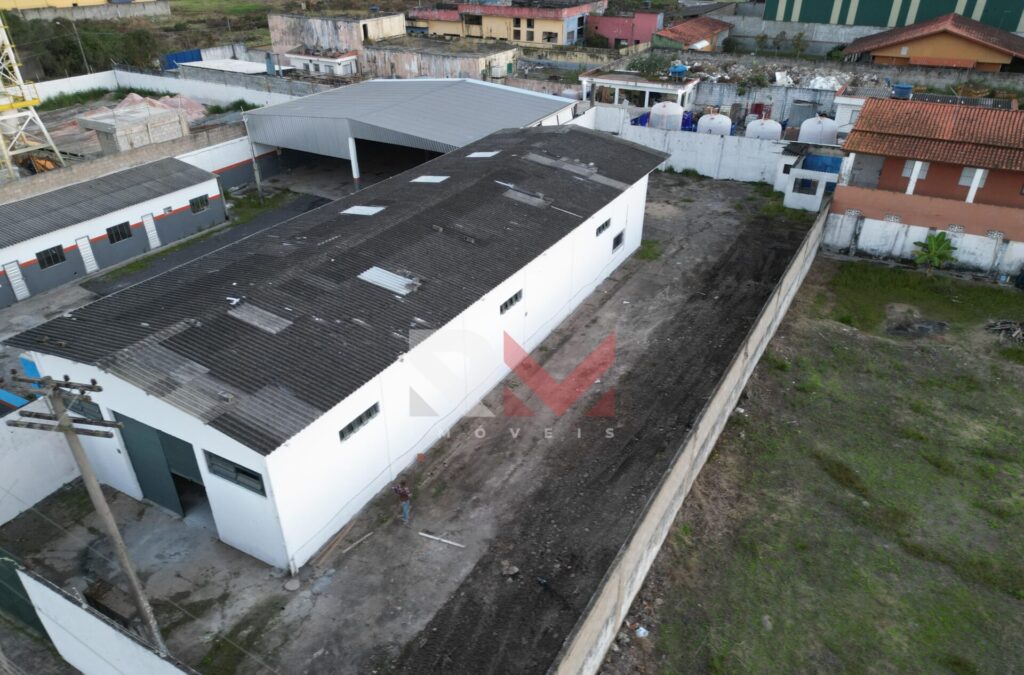 Galpão no bairro Chácaras Cibratel em Itanhaém lado morro