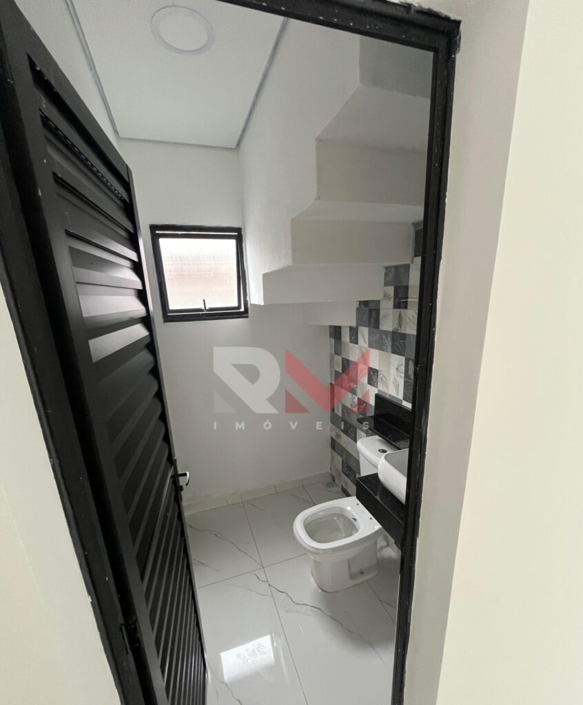 Casa apenas 350 metros da praia em Nova Itanhaém