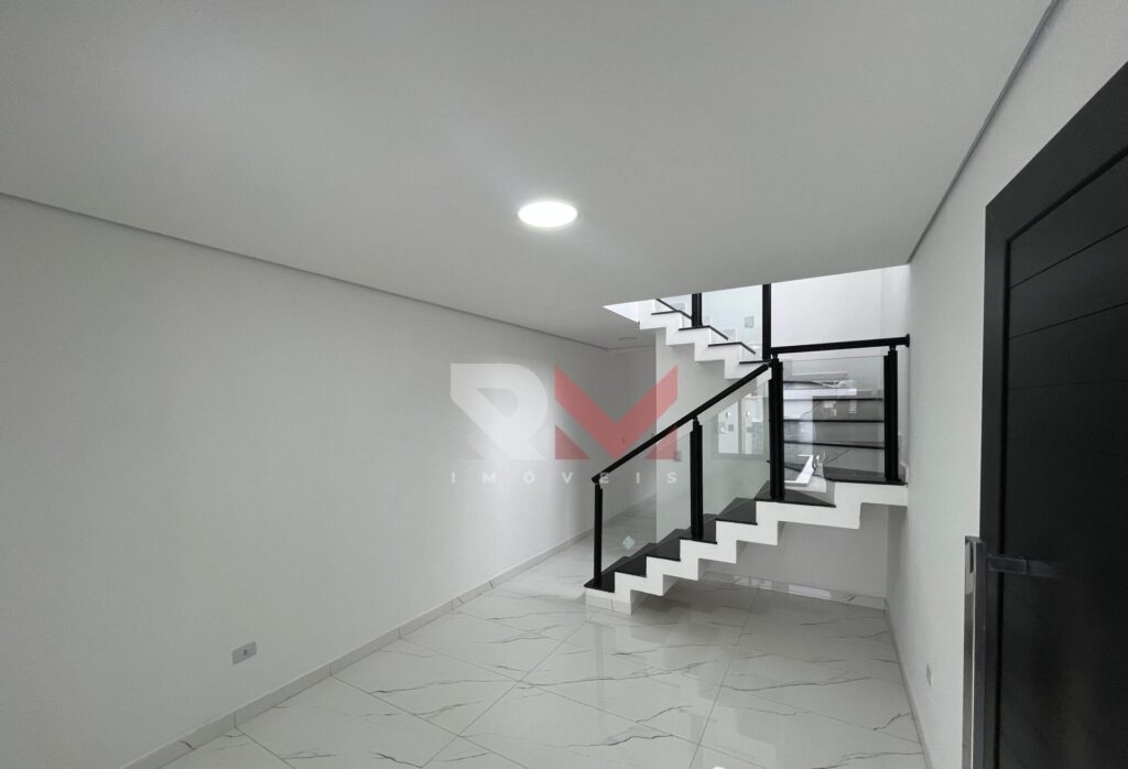 Casa apenas 350 metros da praia em Nova Itanhaém