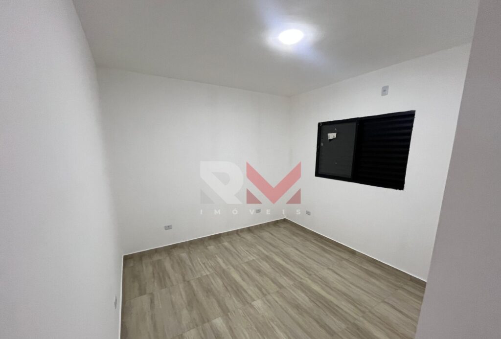 Casa apenas 350 metros da praia em Nova Itanhaém