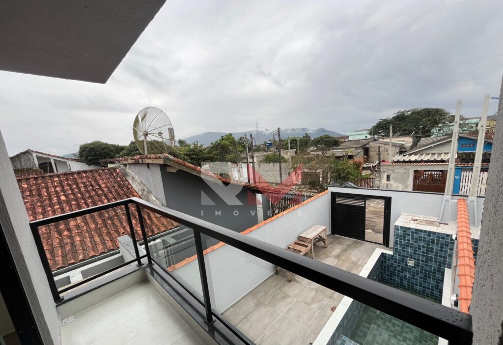 Casa apenas 350 metros da praia em Nova Itanhaém