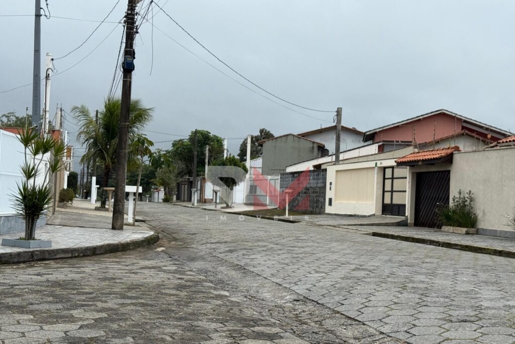 Terreno apena 200 metros da praia no Satélite um dos melhores bairros de Itanhaém