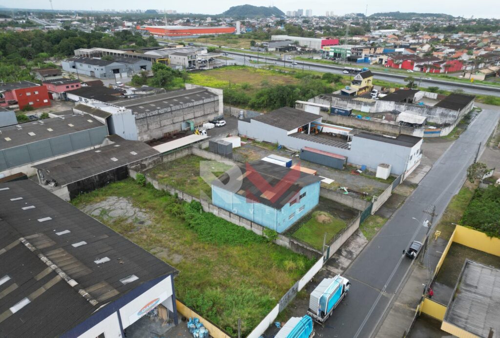 Terreno no bairro Cibratel (chacaras) em Itanhaém