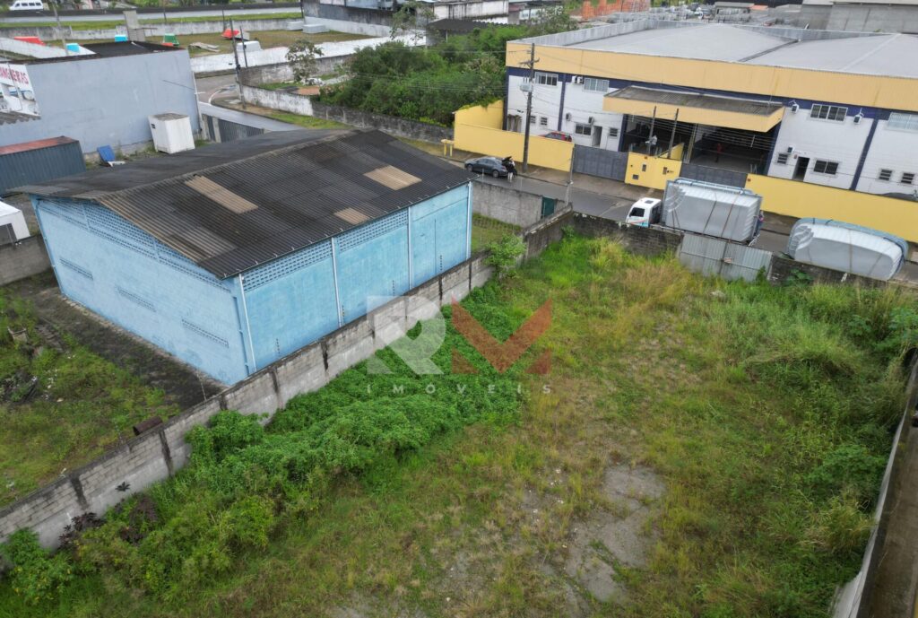 Terreno no bairro Cibratel (chacaras) em Itanhaém