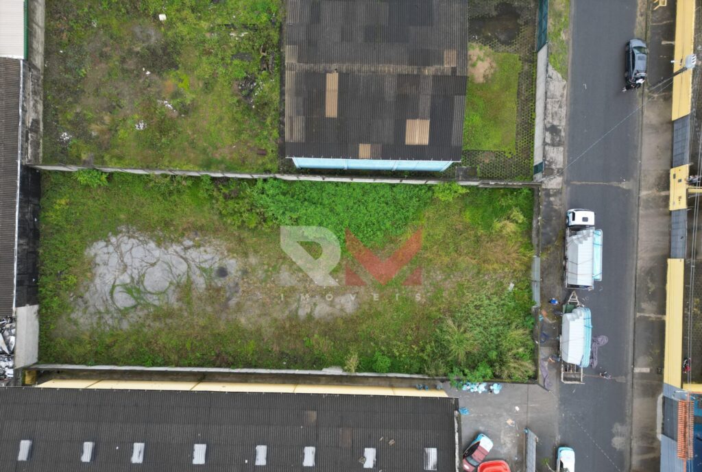 Terreno no bairro Cibratel (chacaras) em Itanhaém