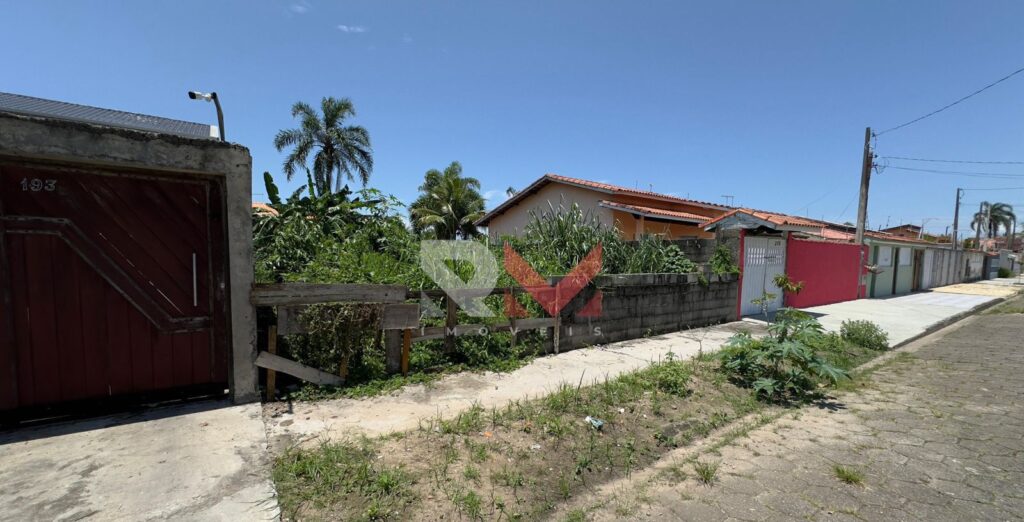 Terreno no bairro Simalar em Itanhaém