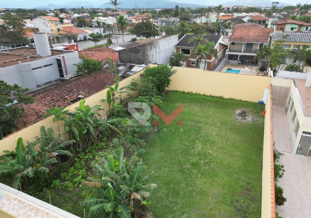 Terreno em frente a praia no bairro Cibratel  Itanhaém/Sp