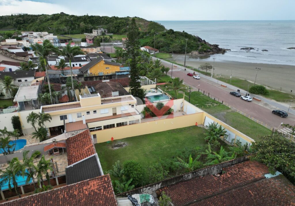 Terreno em frente a praia no bairro Cibratel  Itanhaém/Sp
