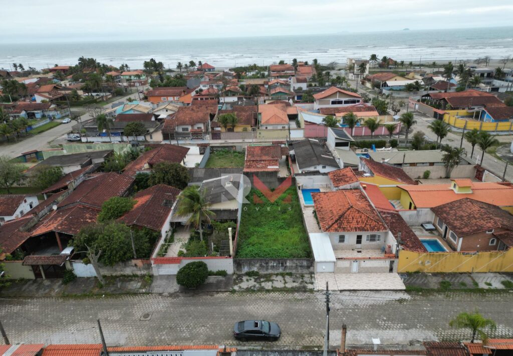 Terreno com ótima localização no bairro Balneário São Jorge em Itanhaém/Sp