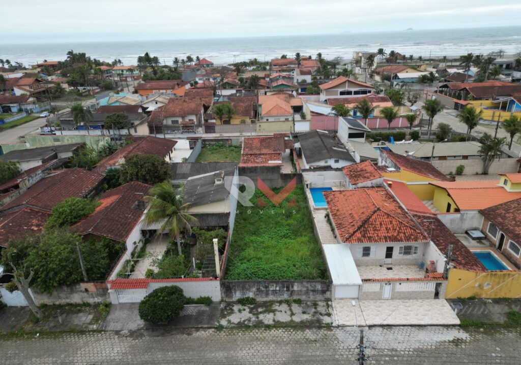 Terreno com ótima localização no bairro Balneário São Jorge em Itanhaém/Sp