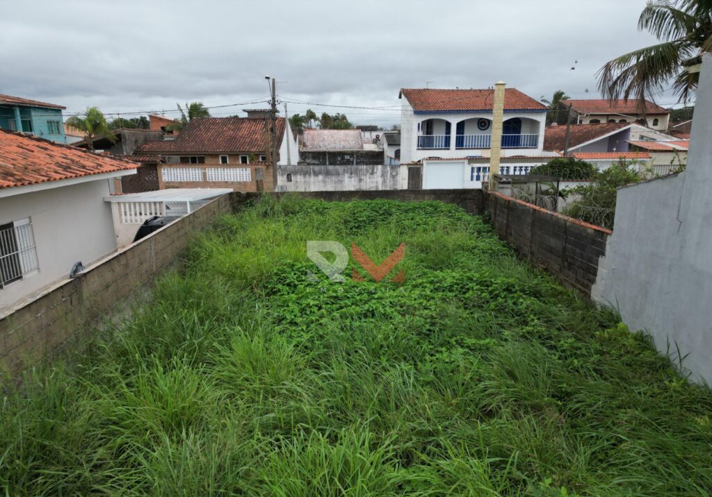 Terreno com ótima localização no bairro Balneário São Jorge em Itanhaém/Sp