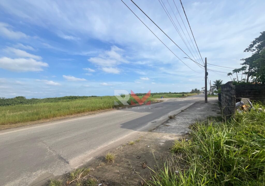 Terreno em ótima localização no bairro tupy em Itanhaém/Sp