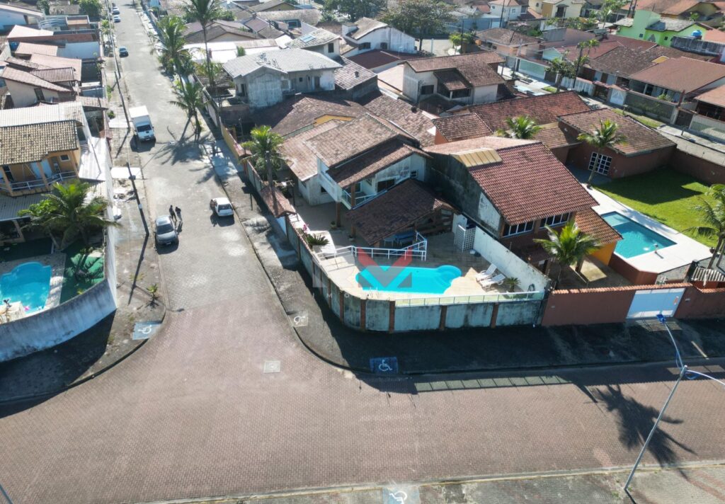 Área para prédio em frente a praia localizado no bairro Jardim Itapel em Itanhaém/Sp
