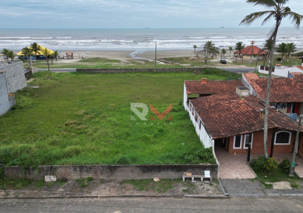 Terreno localizado no bairro Balneario Beatriz em Itanhaém/Sp