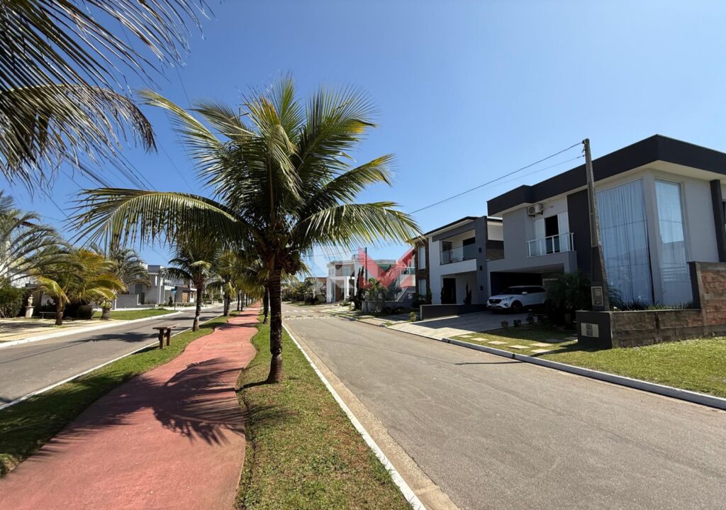 Terreno em ótima localização em condomínio no bairro Guacyra Itanhaém/Sp