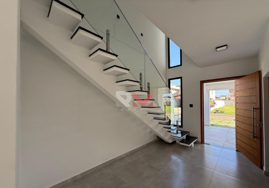 Casa alto padrão com piscina no condomínio Belize Itanhaém/Sp