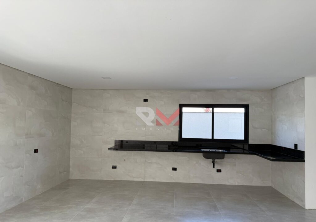 Casa alto padrão com piscina no condomínio Belize Itanhaém/Sp