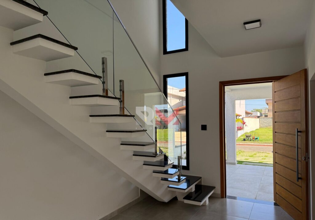Casa alto padrão com piscina no condomínio Belize Itanhaém/Sp