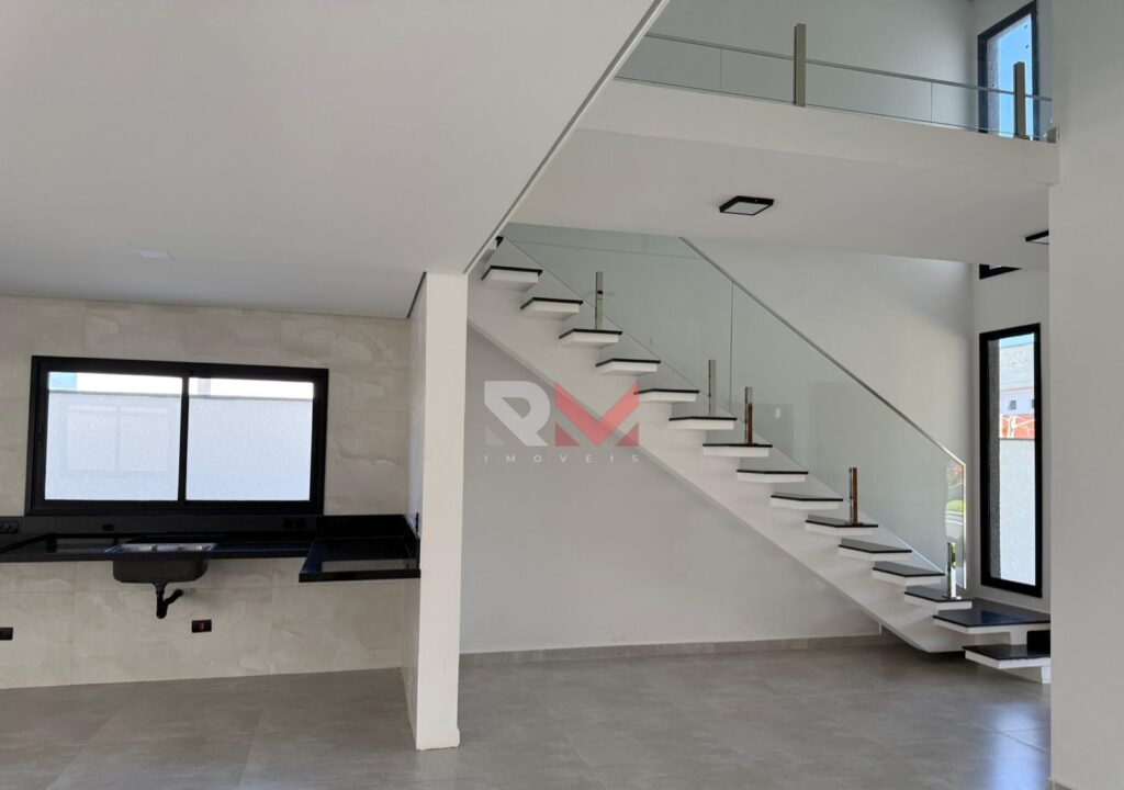 Casa alto padrão com piscina no condomínio Belize Itanhaém/Sp