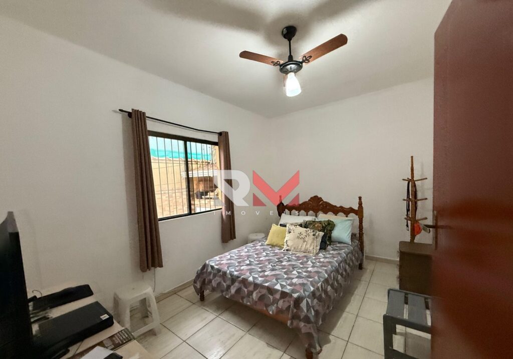 Casa localizado no bairro Grandesp em Itanhaém/Sp