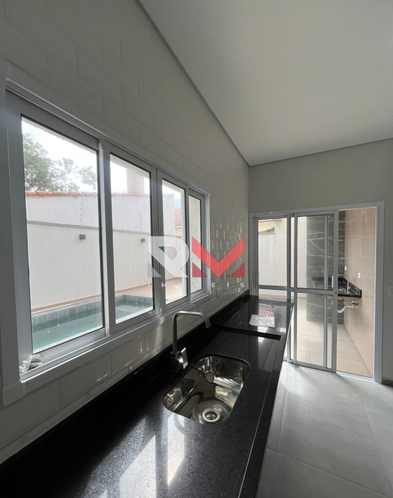 Casa a uma quadra da praia no bairro Mal San Marcos em Itanhaém/Sp
