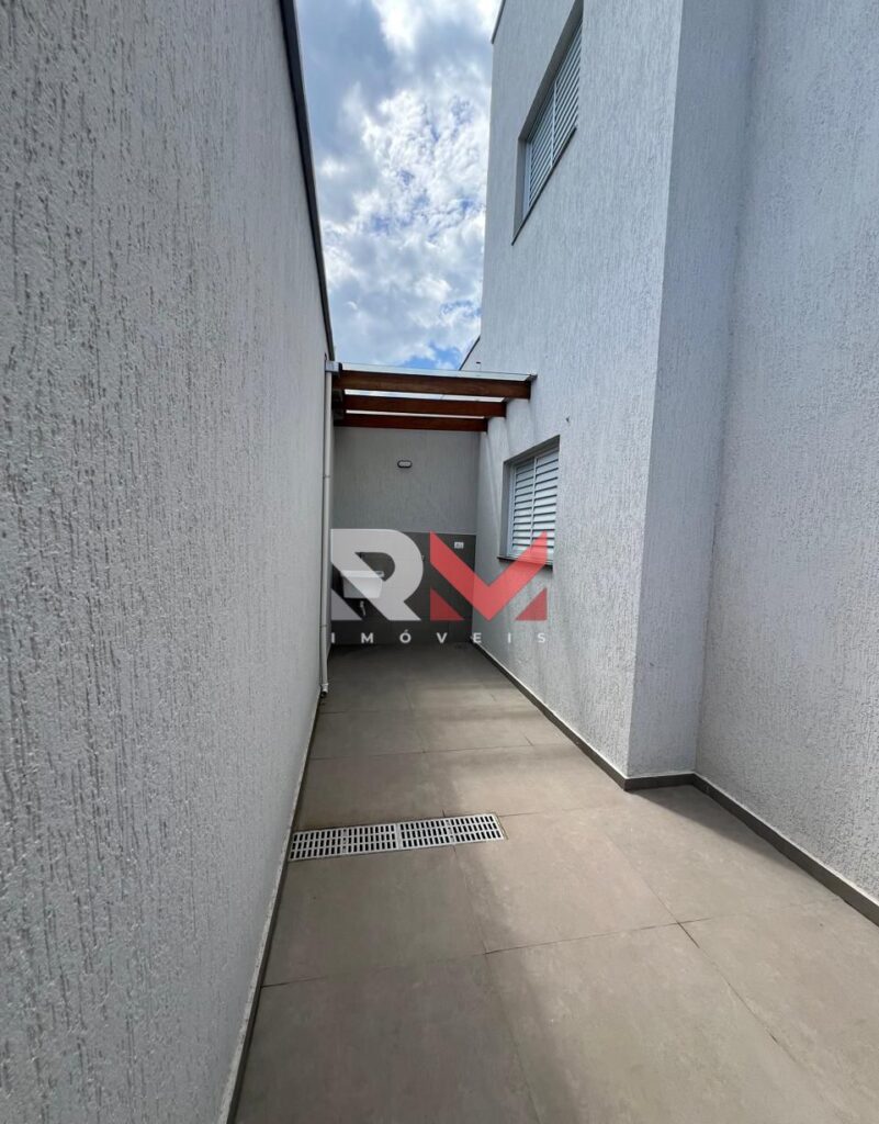 Casa a uma quadra da praia no bairro Mal San Marcos em Itanhaém/Sp