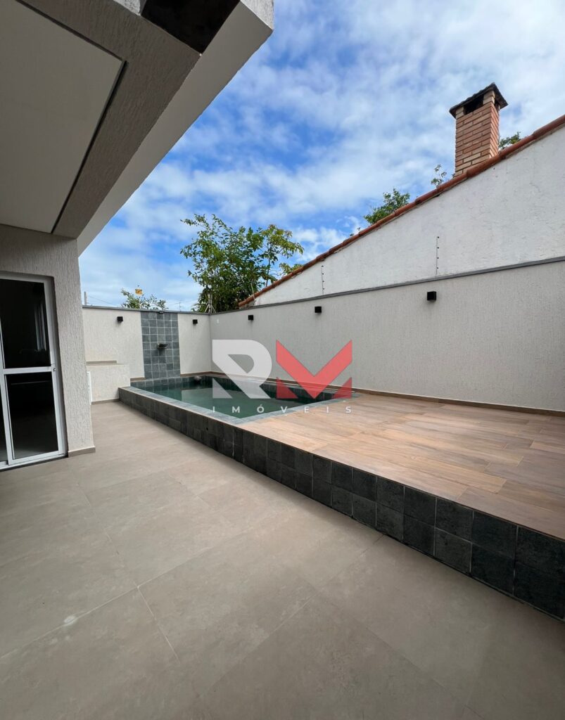 Casa a uma quadra da praia no bairro Mal San Marcos em Itanhaém/Sp