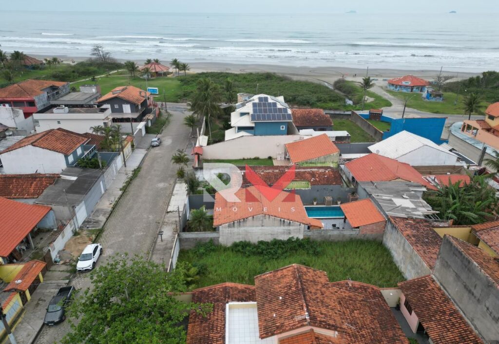 Terreno próximo a praia no bairro Jamaica em Itanhaém/Sp