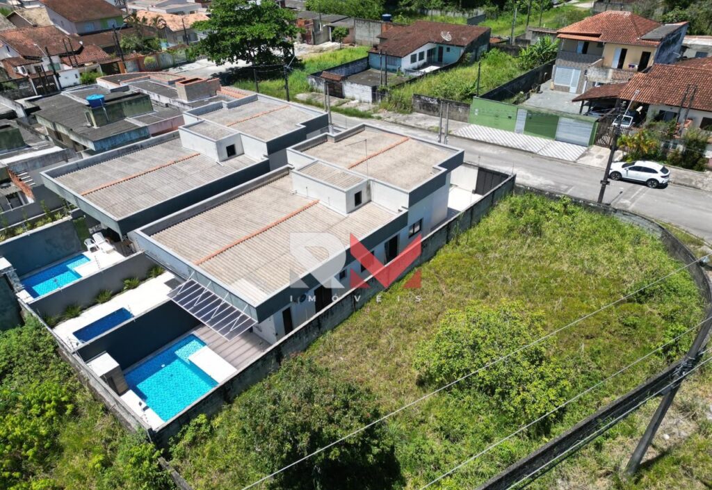 Terreno localizado no bairro Raul Cury em Itanhaém/Sp