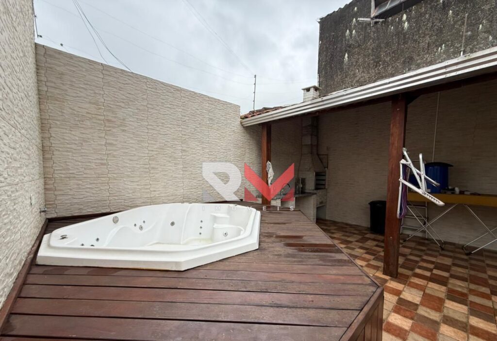 Casa lado praia no bairro Cibratel em Itanhaém/Sp