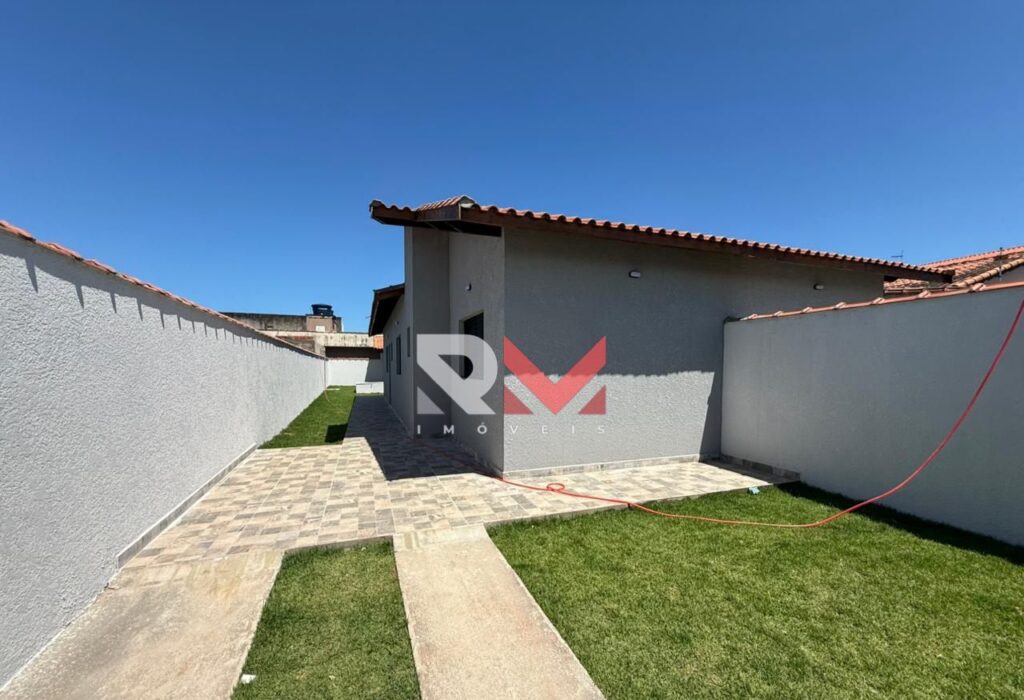 Casa localizada no bairro Jamaica em Itanhaém/Sp