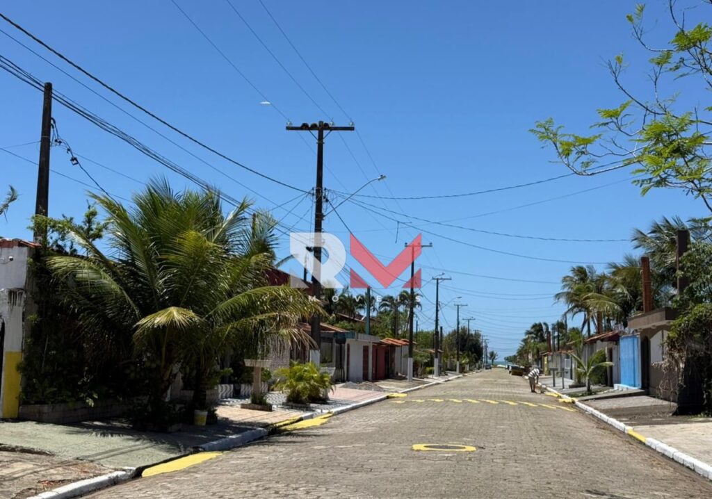Terreno em ótima localização no bairro Jamaica em Itanhaém/Sp
