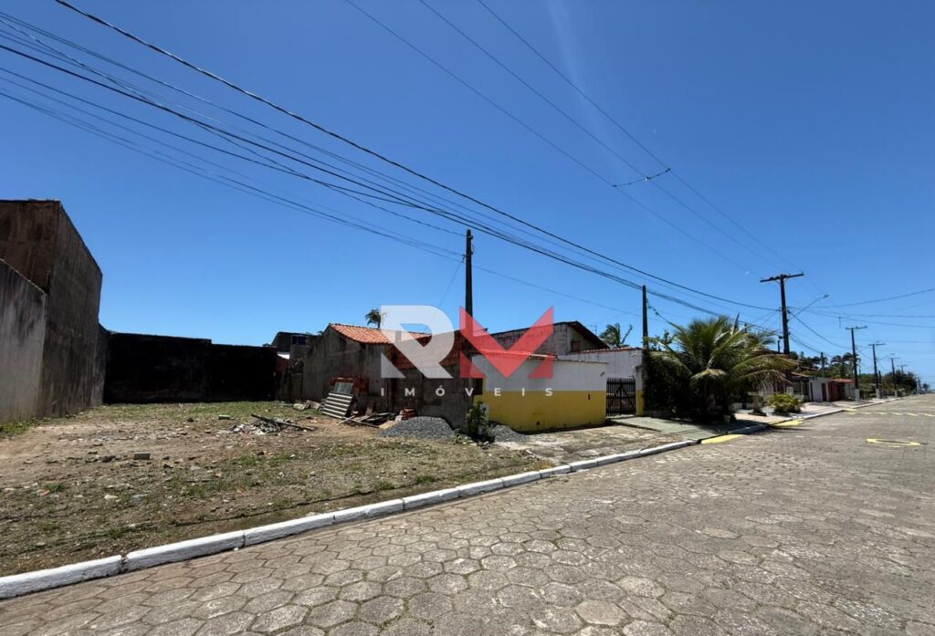 Terreno em ótima localização no bairro Jamaica em Itanhaém/Sp