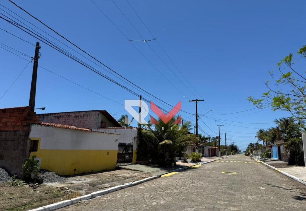 Terreno em ótima localização no bairro Jamaica em Itanhaém/Sp