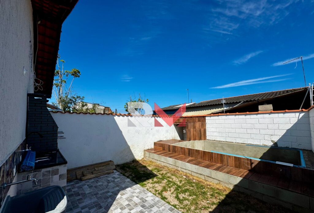 Casa localizada no bairro Gaivotas em Itanhaém/Sp