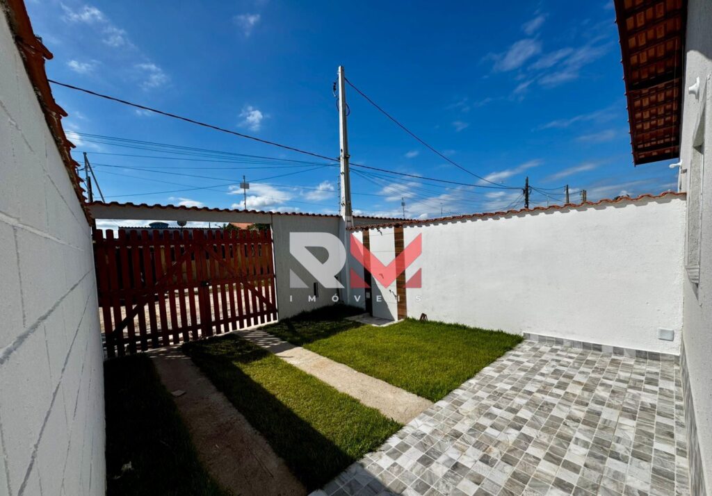 Casa localizada no bairro Gaivotas em Itanhaém/Sp
