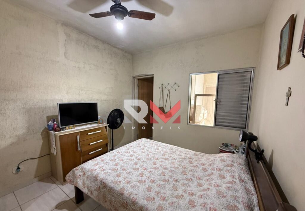 Casa localizada no bairro Grandesp em Itanhaém/Sp