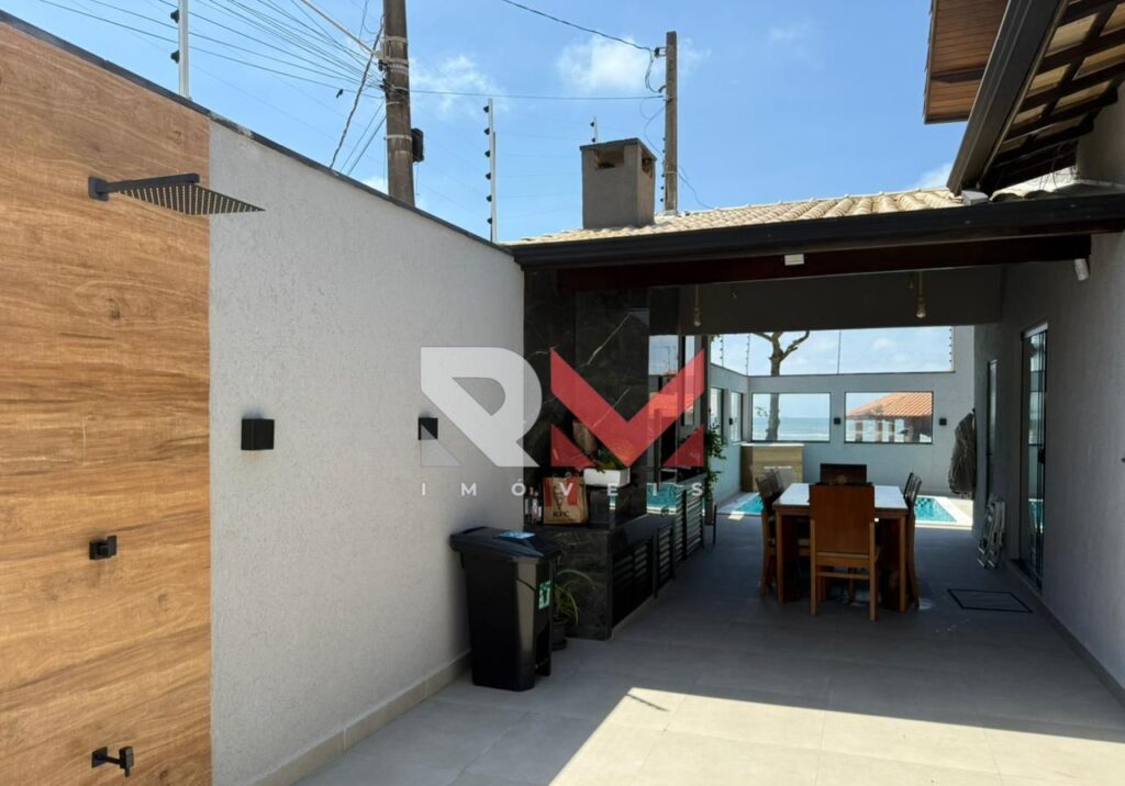 CASA DE ALTO PADRÃO – FRENTE MAR – SUARÃO | ITANHAÉM/SP